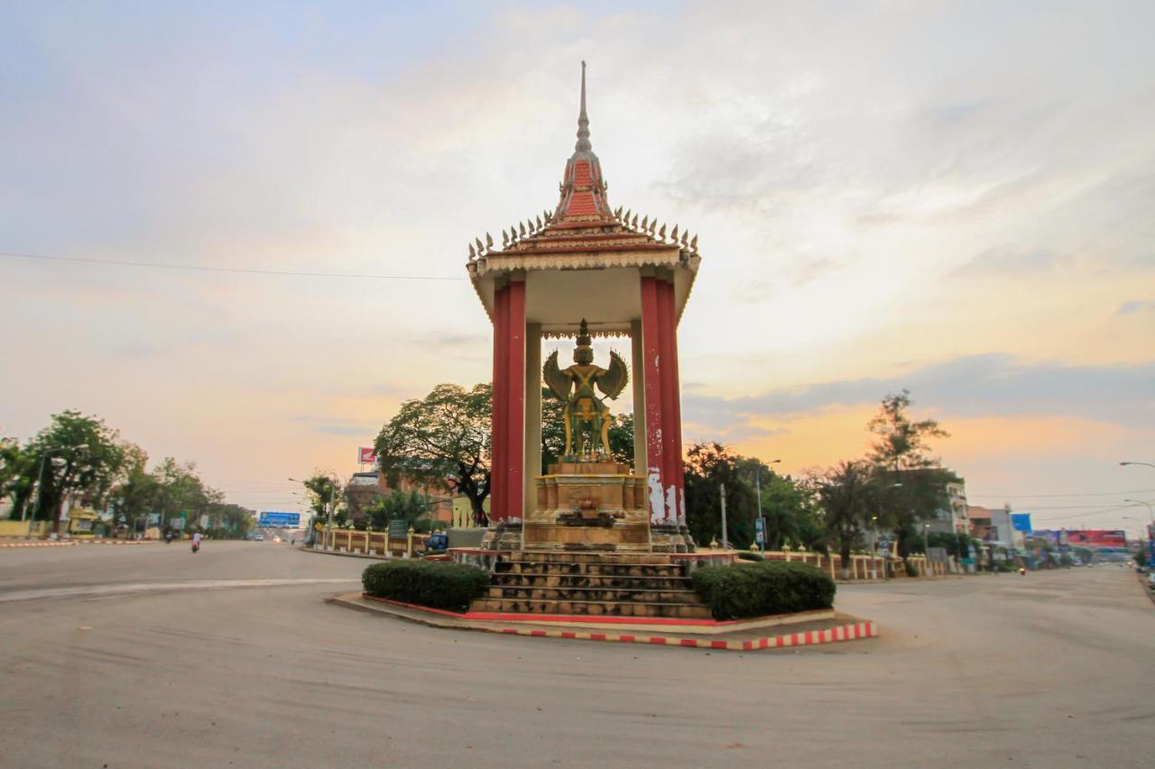 Botoum Hotel Sisophon Exteriér fotografie