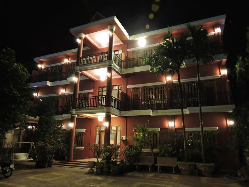 Botoum Hotel Sisophon Exteriér fotografie